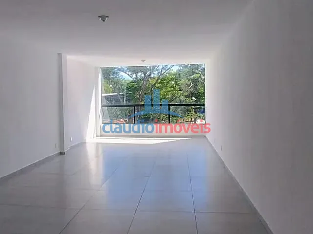 Sala para alugar, no bairro Ano Bom em Barra Mansa