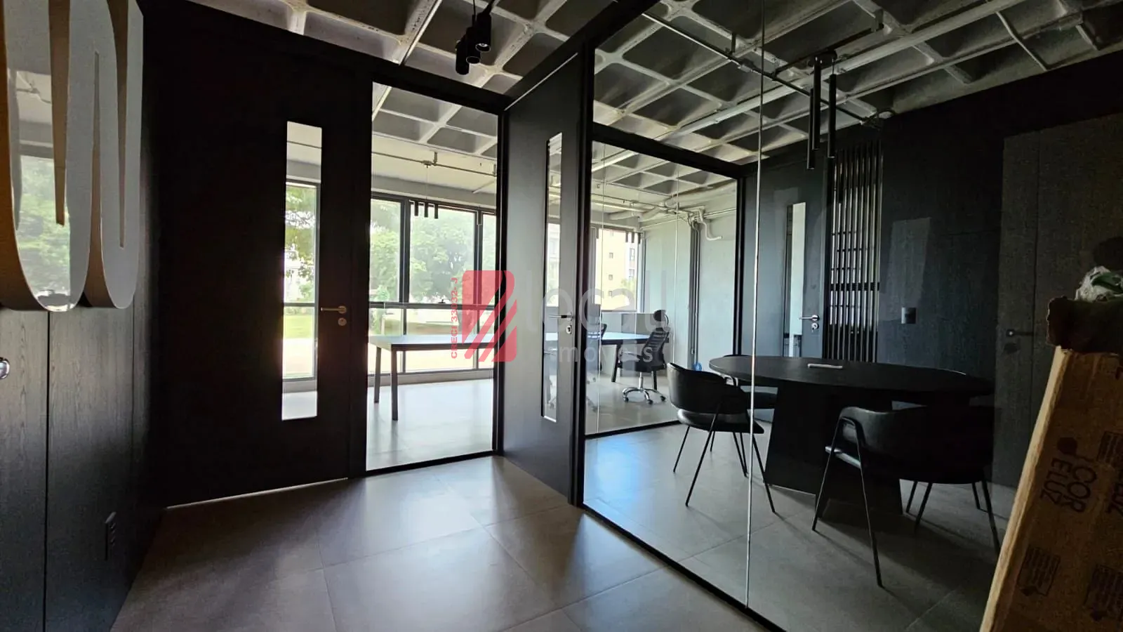 Conjunto Comercial / Sala  à venda e aluguel, 44m² — foto 4 de 9