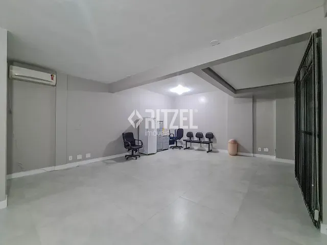 Sala com 41m², à venda, no bairro Pátria Nova em Novo Hamburgo
