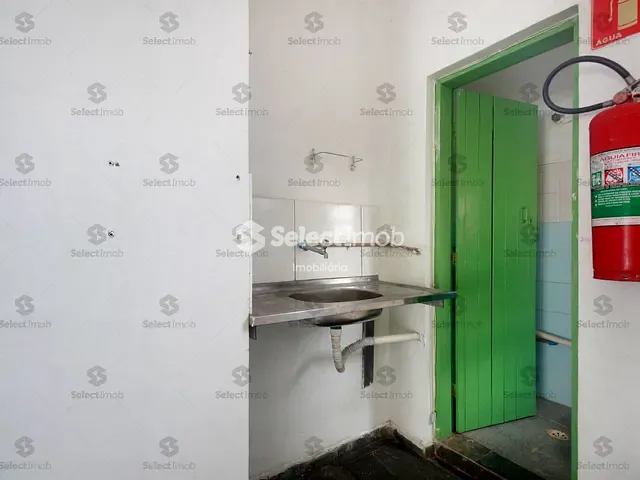 Sala com 20m², para alugar, no bairro Suíssa em Ribeirão Pires