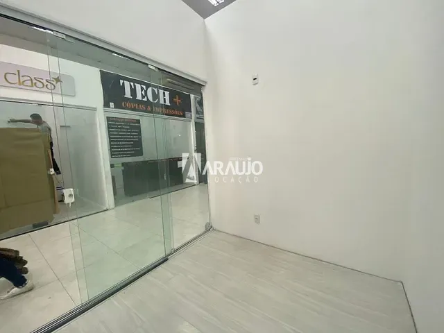 Sala para alugar, no bairro Centro em Itajaí