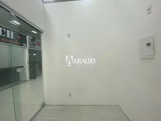 Sala para alugar, no bairro Centro em Itajaí