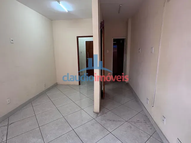 Sala à venda, no bairro Centro em Barra Mansa