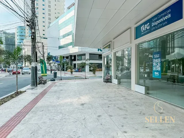 Sala com 65m², à venda, no bairro Pioneiros em Balneário Camboriú