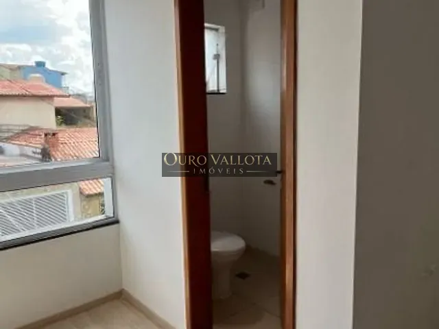 Sala com 25m², para alugar, no bairro Vila Paulo Silas em São Paulo