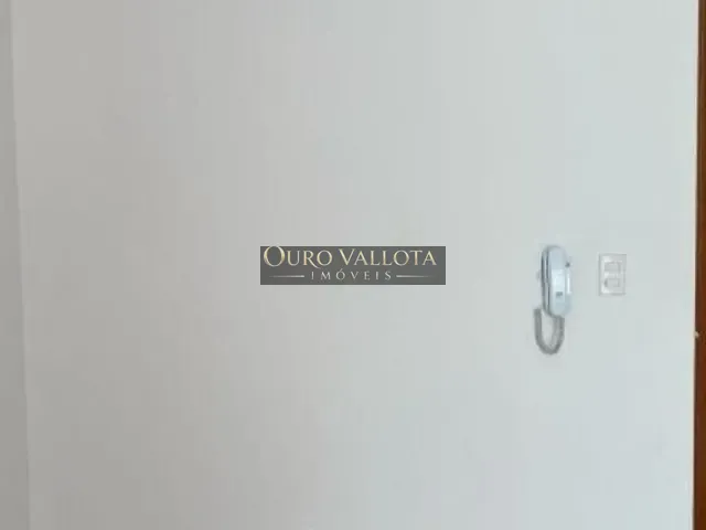 Sala com 25m², para alugar, no bairro Vila Paulo Silas em São Paulo