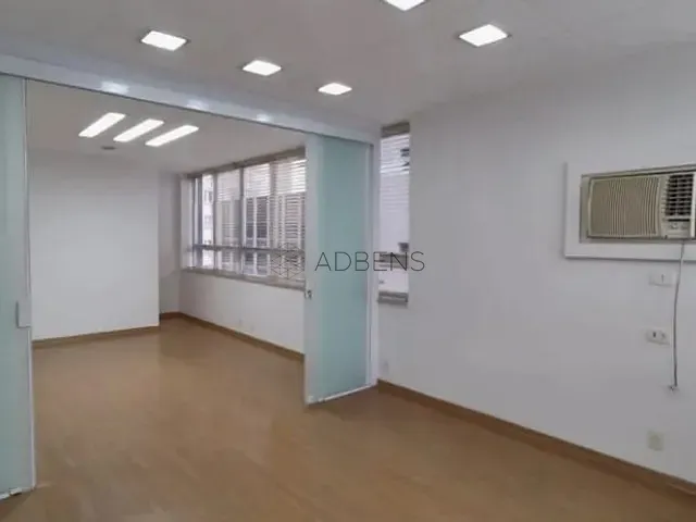 Sala para alugar, no bairro Higienópolis em São Paulo