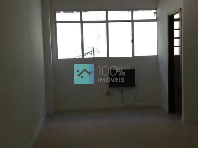 Sala com 28m², à venda ou para alugar, no bairro Jardim Apolo em São José dos Campos