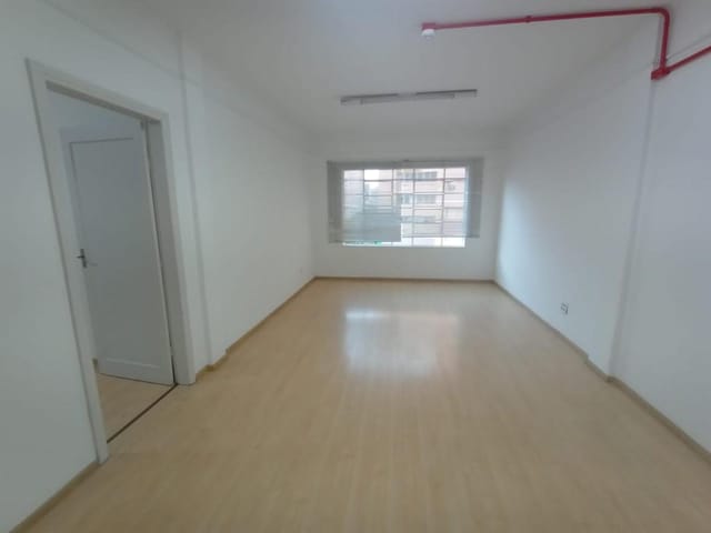 Sala para alugar, no bairro Centro em Curitiba