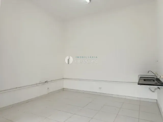 Sala com 50m², para alugar, no bairro Centro em Artur Nogueira