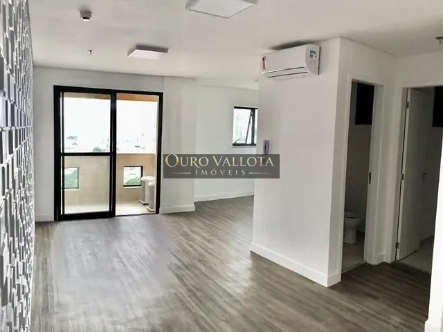 Sala com 42m², à venda, no bairro Vila Carrão em São Paulo