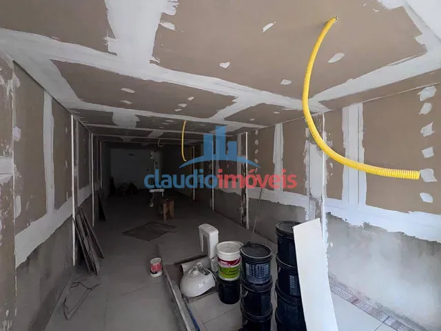 Sala para alugar, no bairro Ano Bom em Barra Mansa