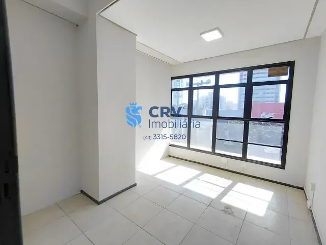 Sala com 230m², à venda ou para alugar, no bairro Vitória em Londrina