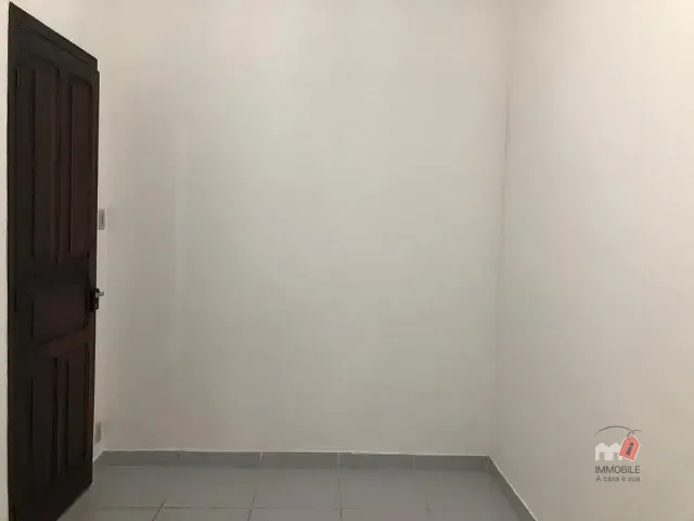 Sala para alugar, no bairro Centro em Petrópolis