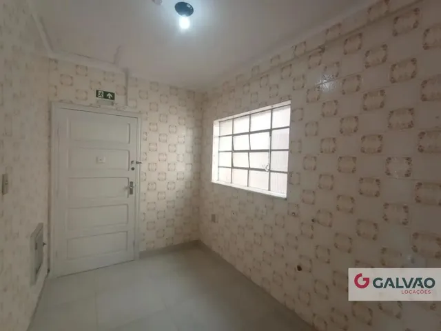 Sala para alugar, no bairro Centro em Curitiba