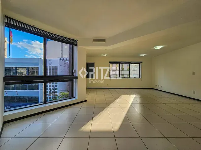 Sala para alugar, no bairro Centro em Novo Hamburgo