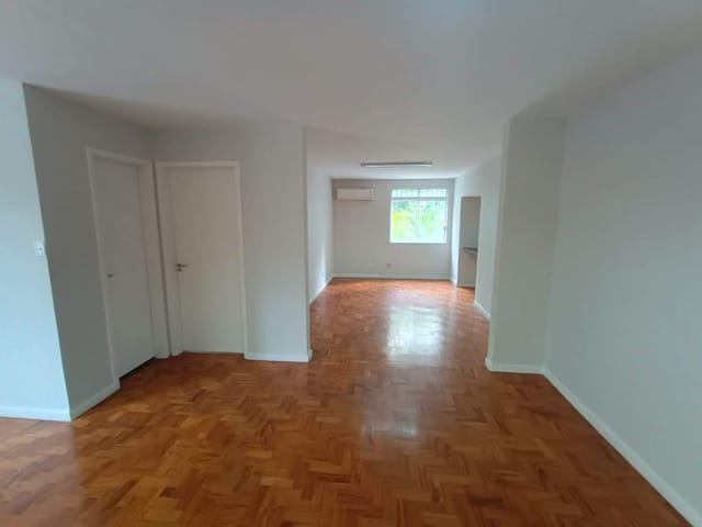 Sala com 54m², à venda ou para alugar, no bairro Bela Vista em São Paulo