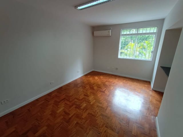 Sala com 54m², à venda ou para alugar, no bairro Bela Vista em São Paulo