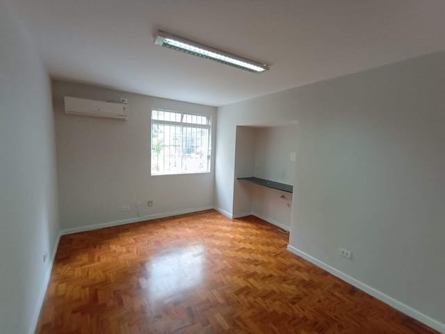 Sala com 54m², à venda ou para alugar, no bairro Bela Vista em São Paulo