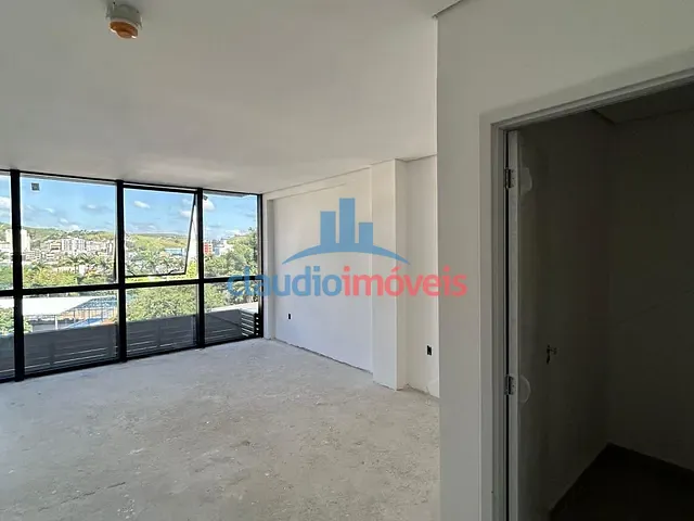 Sala para alugar, no bairro Ano Bom em Barra Mansa