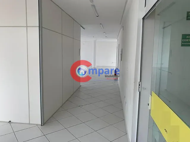 Sala para alugar, no bairro Centro em Guarulhos