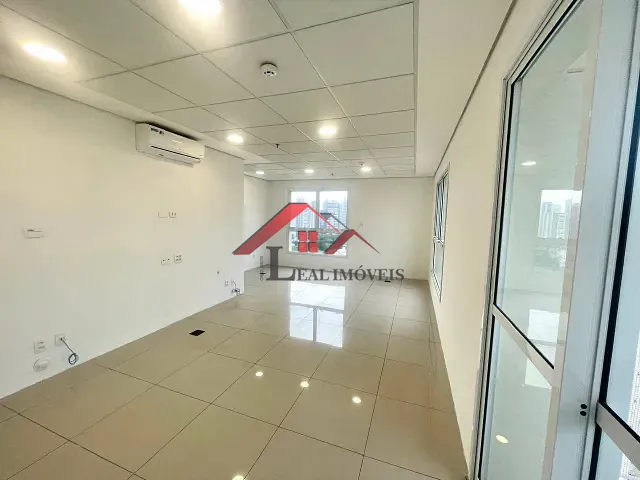 Sala para alugar, no bairro Jardim em Santo André