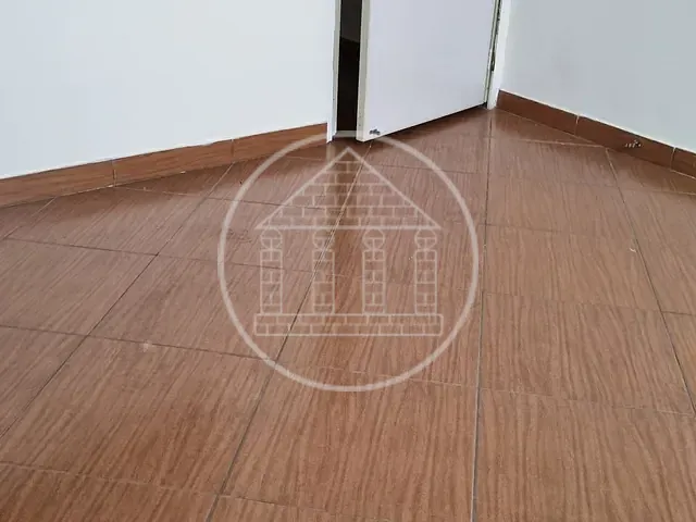 Sala com 30m², para alugar, no bairro Cidade Dutra em São Paulo