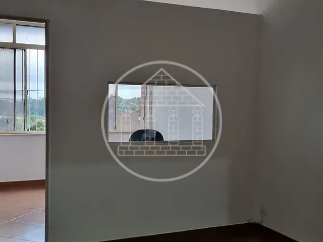 Sala com 30m², para alugar, no bairro Cidade Dutra em São Paulo