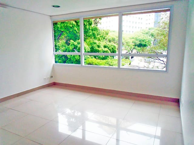 Sala com 33m², à venda ou para alugar, no bairro Bela Vista em São Paulo