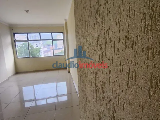 Sala à venda ou para alugar, no bairro Centro em Barra Mansa