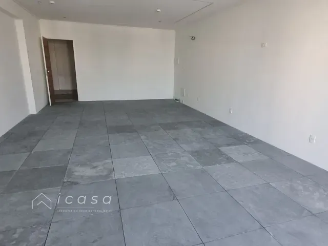 Sala com 52m², para alugar, no bairro Jardim São Dimas em São José dos Campos