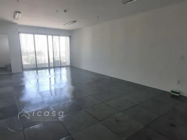 Sala com 52m², para alugar, no bairro Jardim São Dimas em São José dos Campos