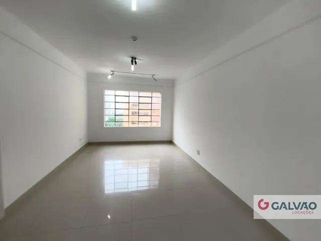 Sala para alugar, no bairro Centro em Curitiba