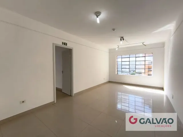 Sala para alugar, no bairro Centro em Curitiba