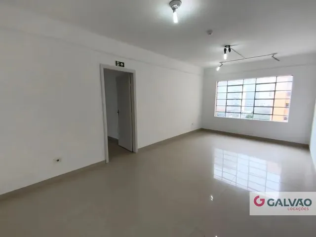 Sala para alugar, no bairro Centro em Curitiba