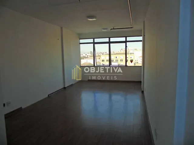 Sala à venda, no bairro São Geraldo em Porto Alegre