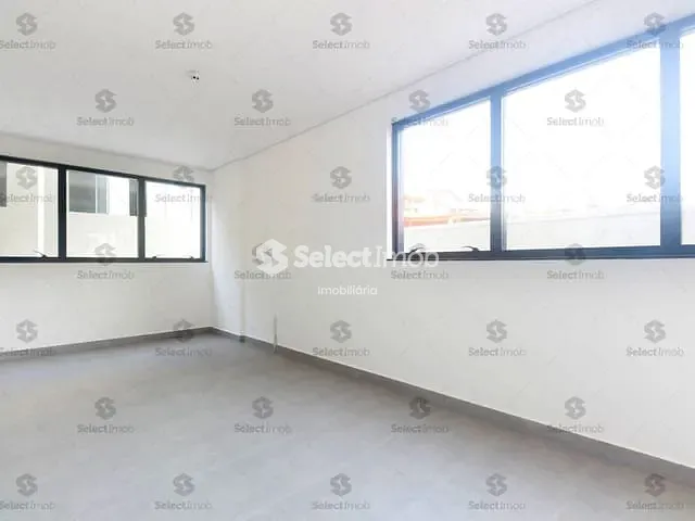 Sala com 34m², para alugar, no bairro Jardim Pilar em Mauá