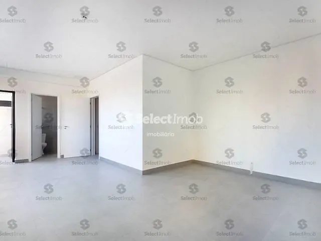 Sala com 34m², para alugar, no bairro Jardim Pilar em Mauá
