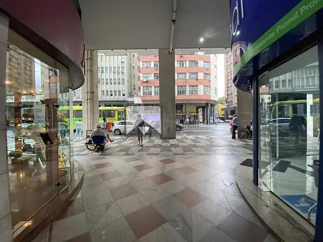 Sala com 36m², à venda, no bairro Centro em Niterói