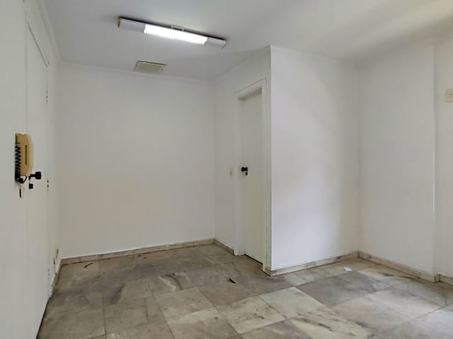 Foto do Sala - conjunto  para locação, 33 m²  Itaim Bibi, São Paulo, SP                                  ......                    ..... | Adbens Negócios Imobiliários Ltda