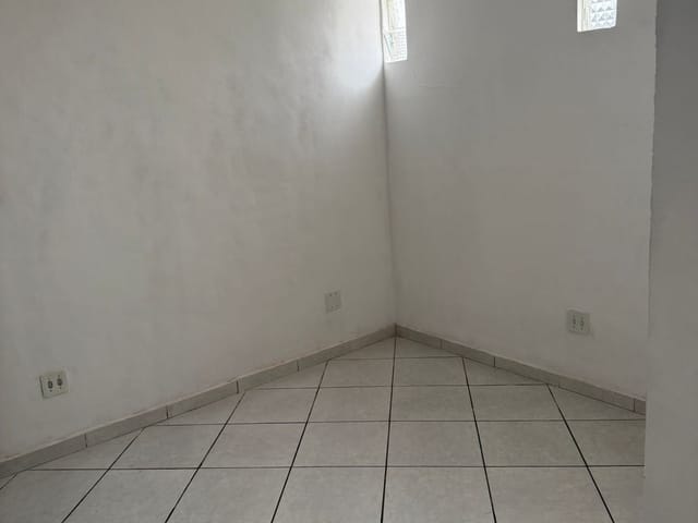 Sala com 15m², para alugar, no bairro Ipiranga em São Paulo