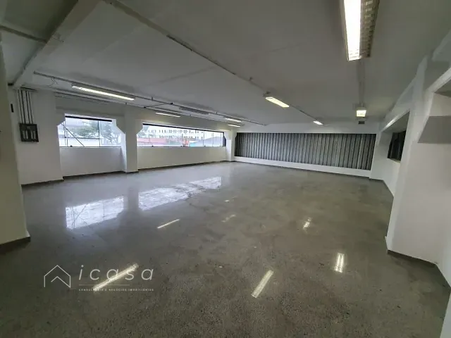 Sala com 1200m², para alugar, no bairro Centro em São José dos Campos