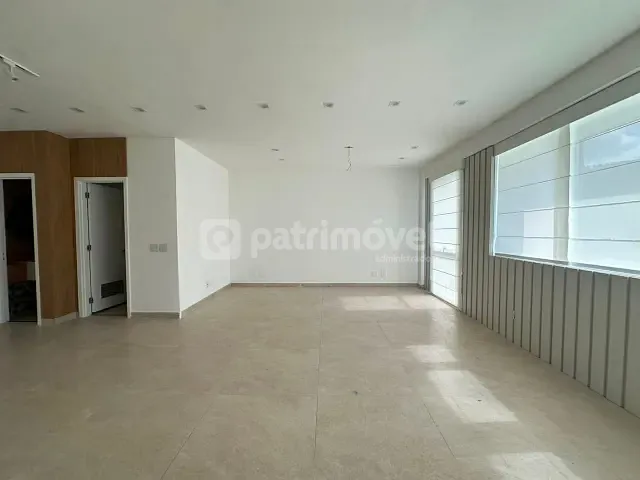Sala com 50m², para alugar, no bairro Barra da Tijuca em Rio de Janeiro