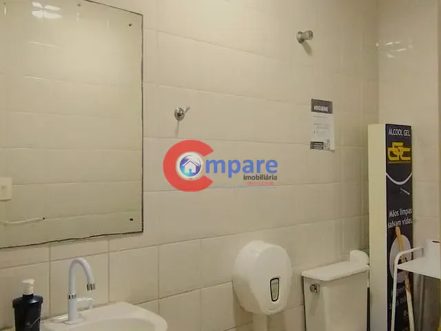 Sala à venda, no bairro Jardim Tijuco em Guarulhos