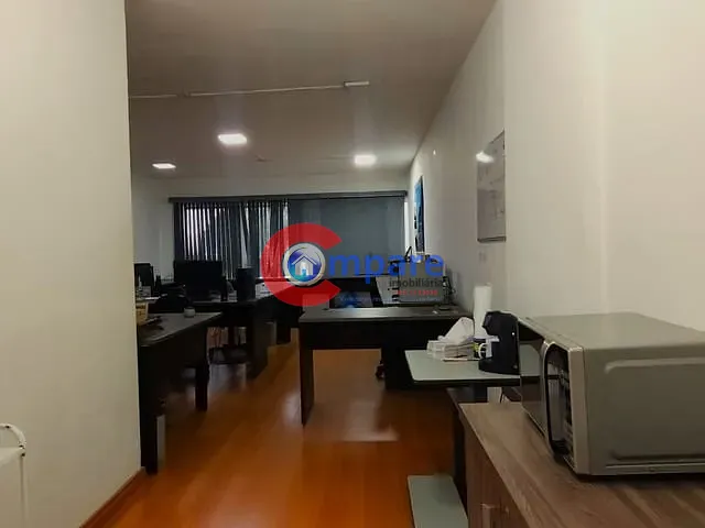 Sala à venda, no bairro Jardim Tijuco em Guarulhos