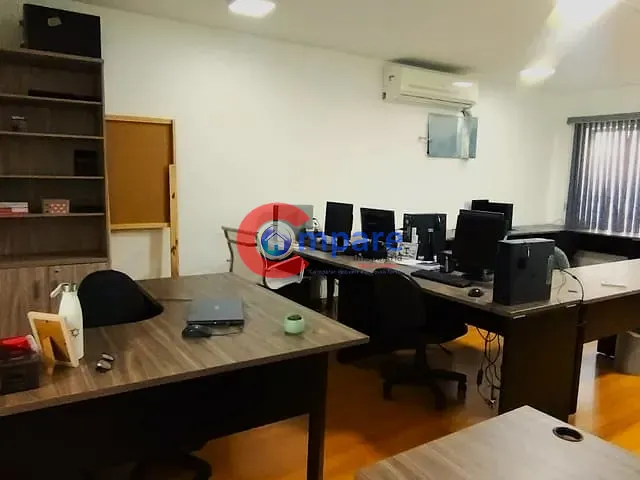 Sala à venda, no bairro Jardim Tijuco em Guarulhos