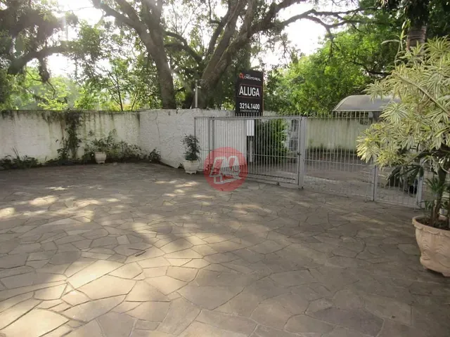 Conjunto comercial para alugar, no bairro Santa Cecília em Porto Alegre