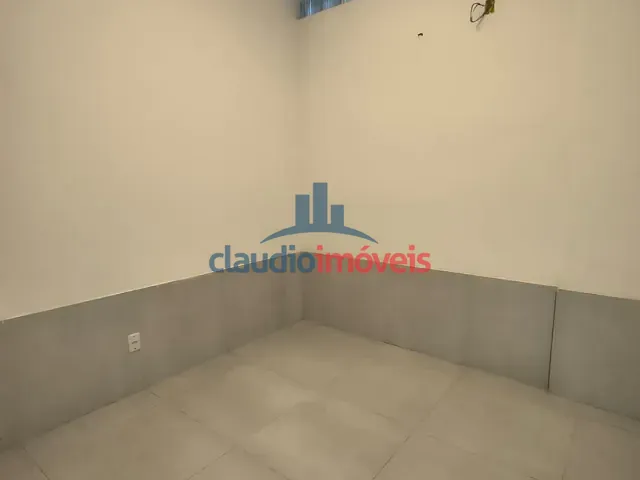 Sala 1 quarto e 1 banheiro, para alugar, no bairro Centro em Barra Mansa