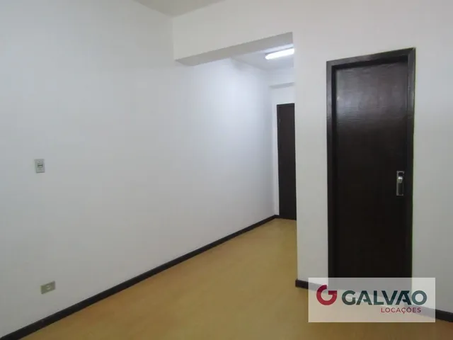 Sala para alugar, no bairro Centro em Curitiba