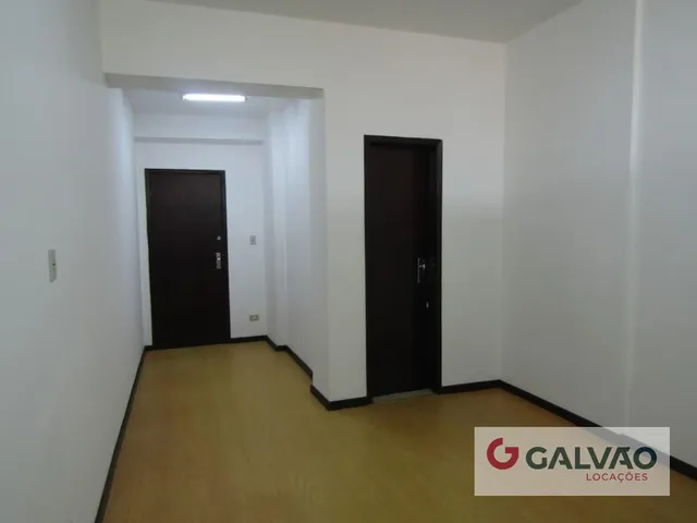 Sala para alugar, no bairro Centro em Curitiba